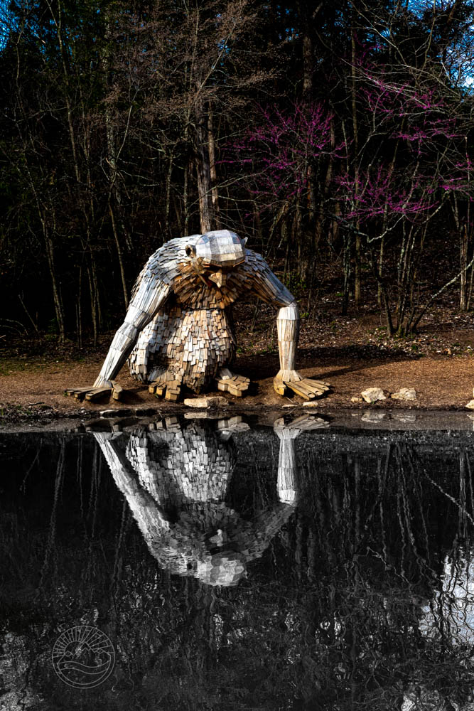 Giant's Reflection